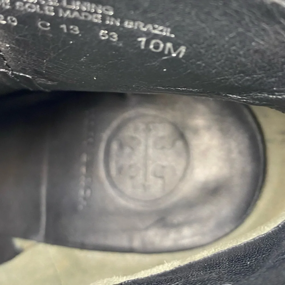 Tory Burch Black
Bristol Equestrian Calf
Leather Ankle Zip Bootie size 10M - Picture 14 of 14